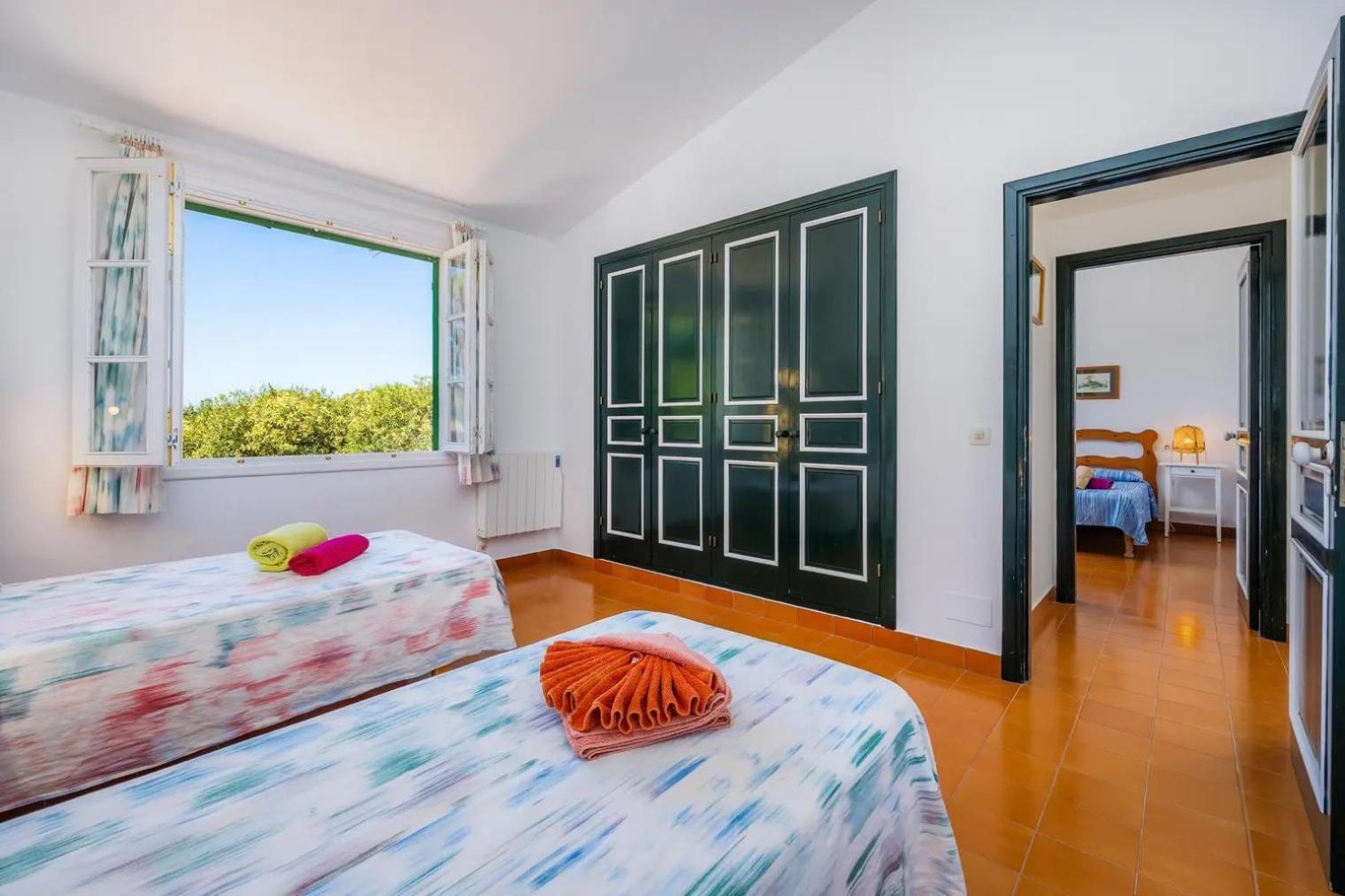 Casa Aladern On The Beach Mhm Font de sa Cala Bagian luar foto