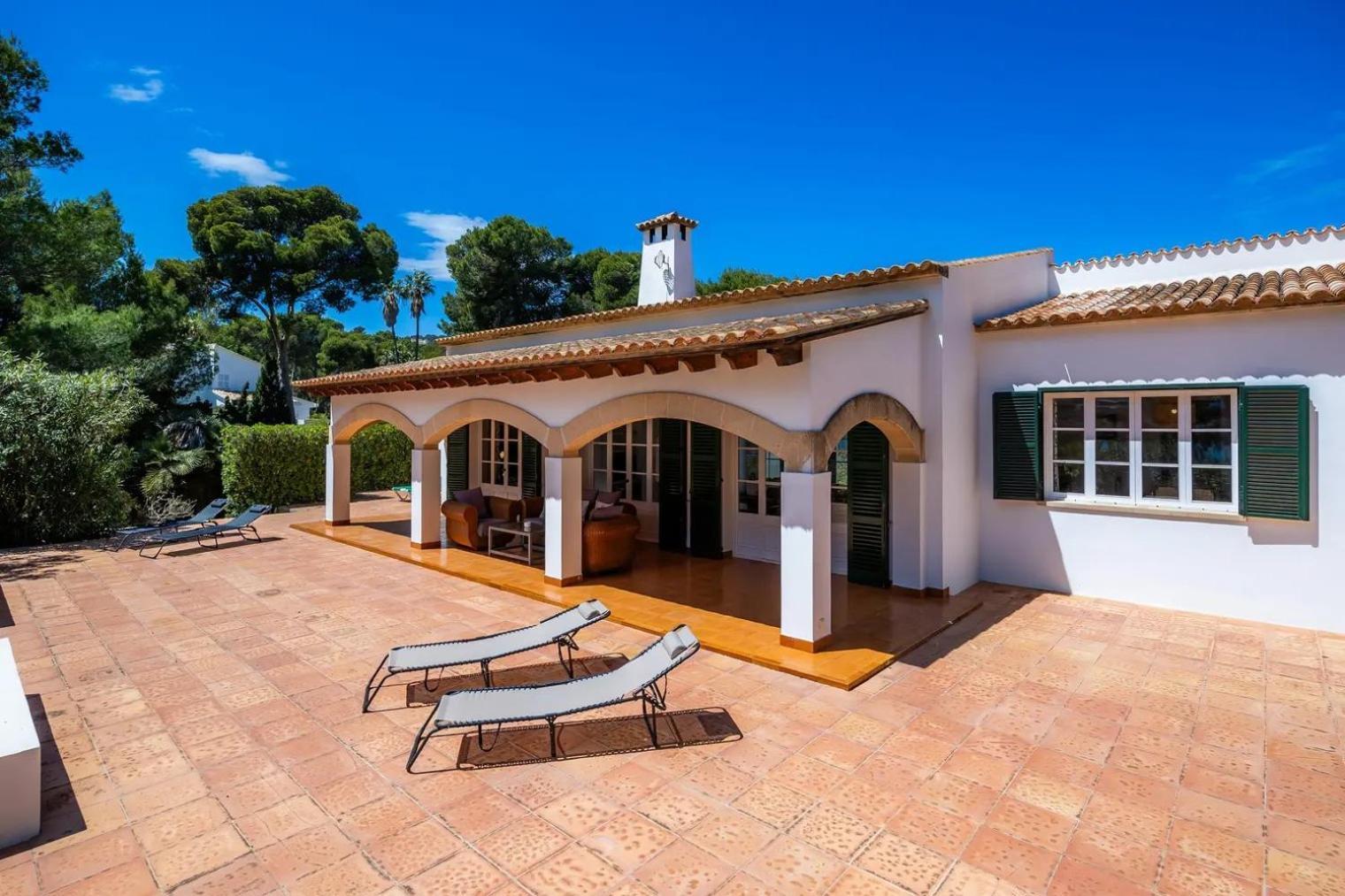Casa Aladern On The Beach Mhm Font de sa Cala Bagian luar foto