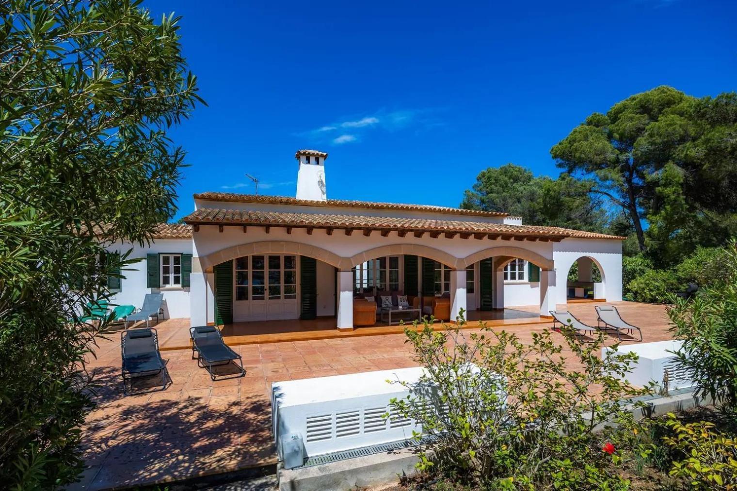 Casa Aladern On The Beach Mhm Font de sa Cala Bagian luar foto